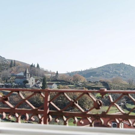 Casa Dos Bernardos Apartment แตร์ฮัส เจ บอว์โร ภายนอก รูปภาพ