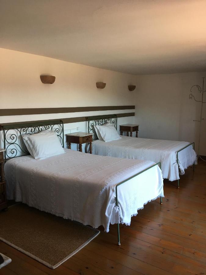 Casa Dos Bernardos Apartment แตร์ฮัส เจ บอว์โร ภายนอก รูปภาพ
